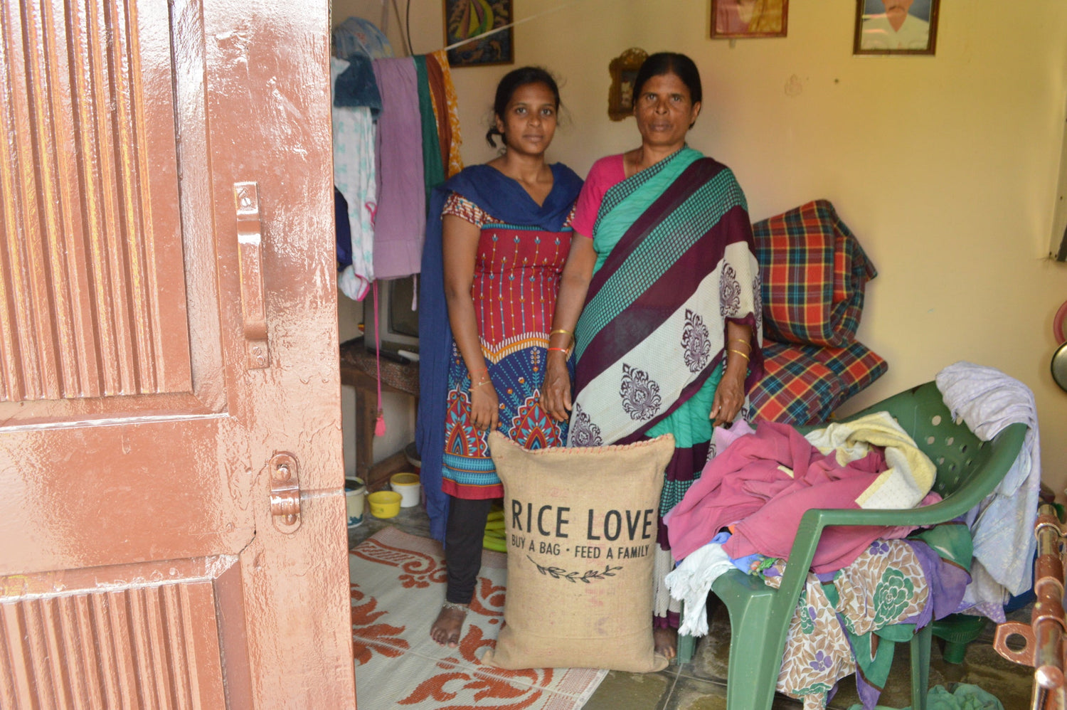 Bandara Nagamani Family #940 - Rice Love