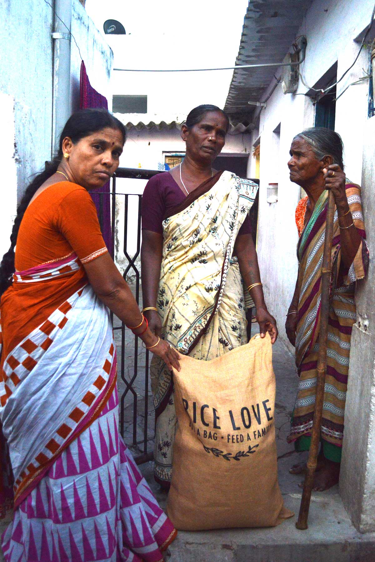 Bandari Lingamma Family #714 - Rice Love