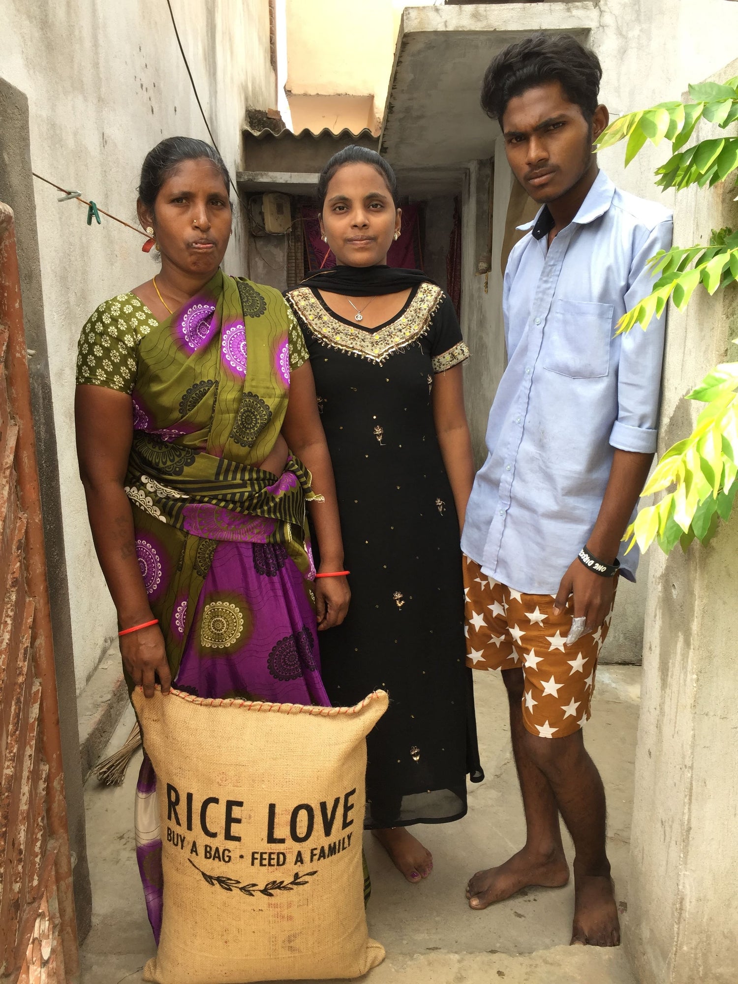 Bottu Shobha Family #875 - Rice Love