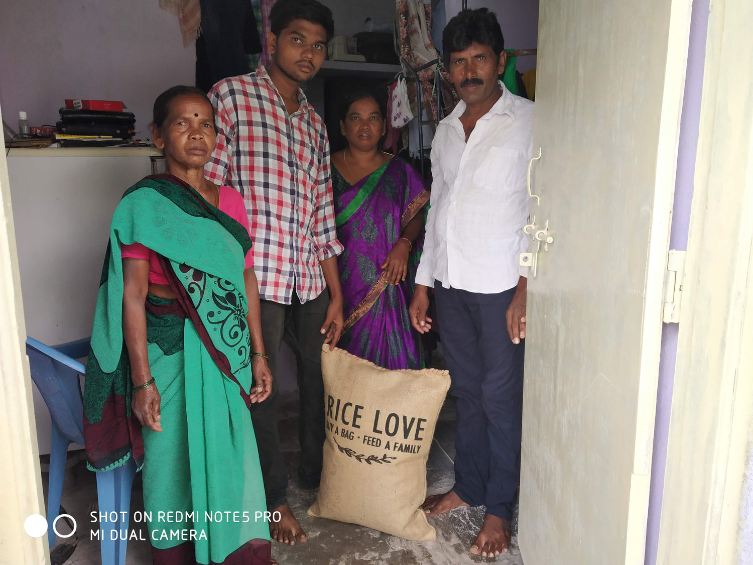 Erugu Ramulamma Family #913 - Rice Love