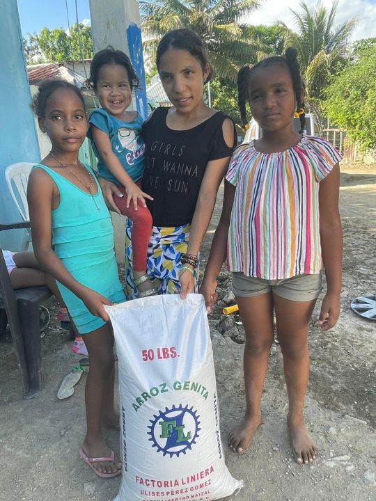 Fatima Lopez Family #3073 - Rice Love