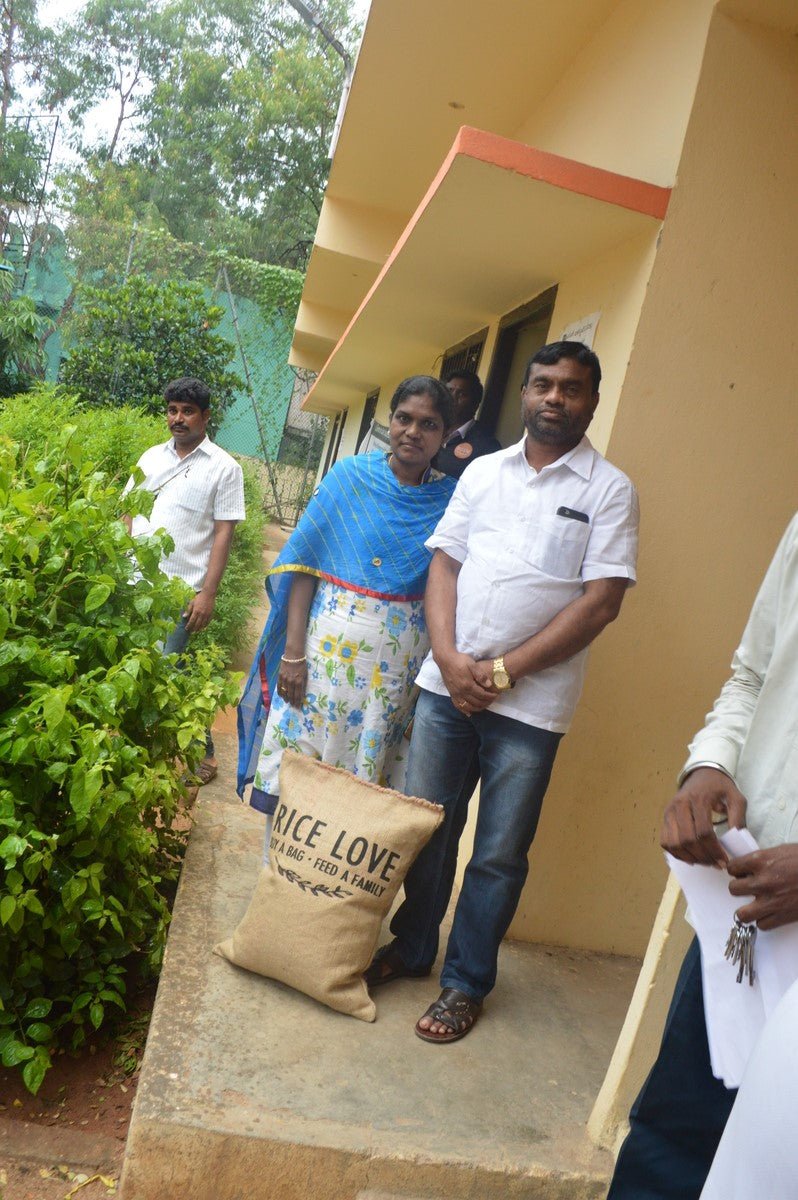 Goda Sarojini #983 - Rice Love