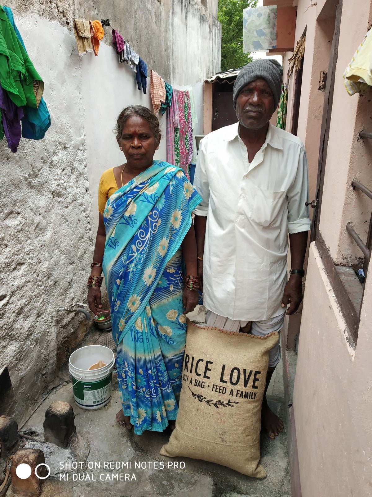 Inja Mallayya Family #1169 - Rice Love
