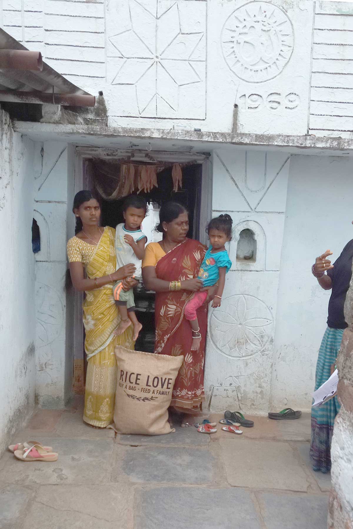 Jyothi Munjala Family #1243 - Rice Love