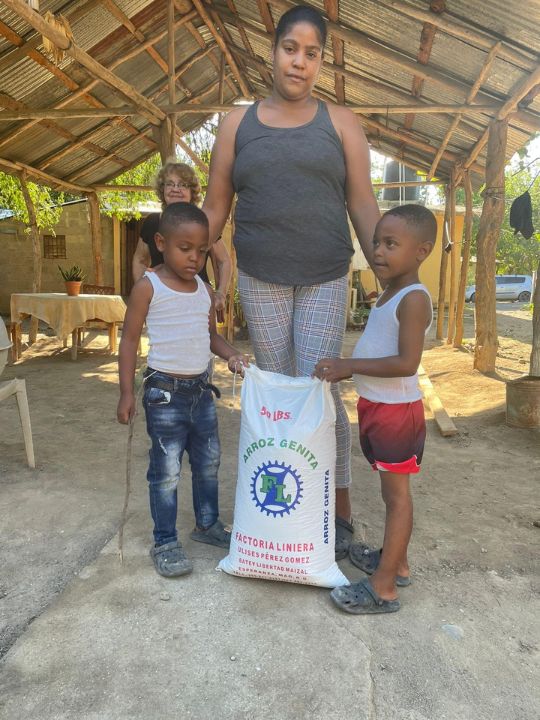 Lisbet Cueva Family #3076 - Rice Love