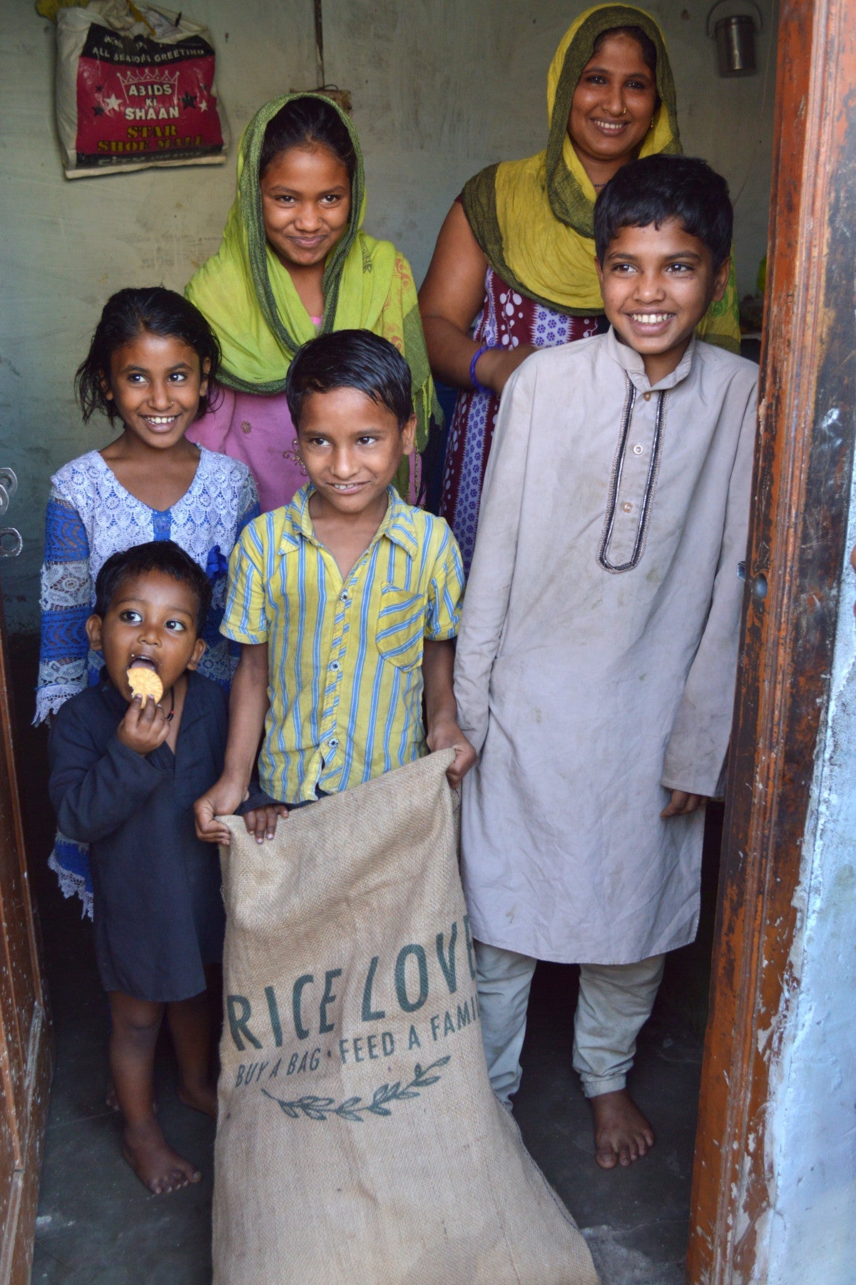 Mohammad Family #00153 - Rice Love