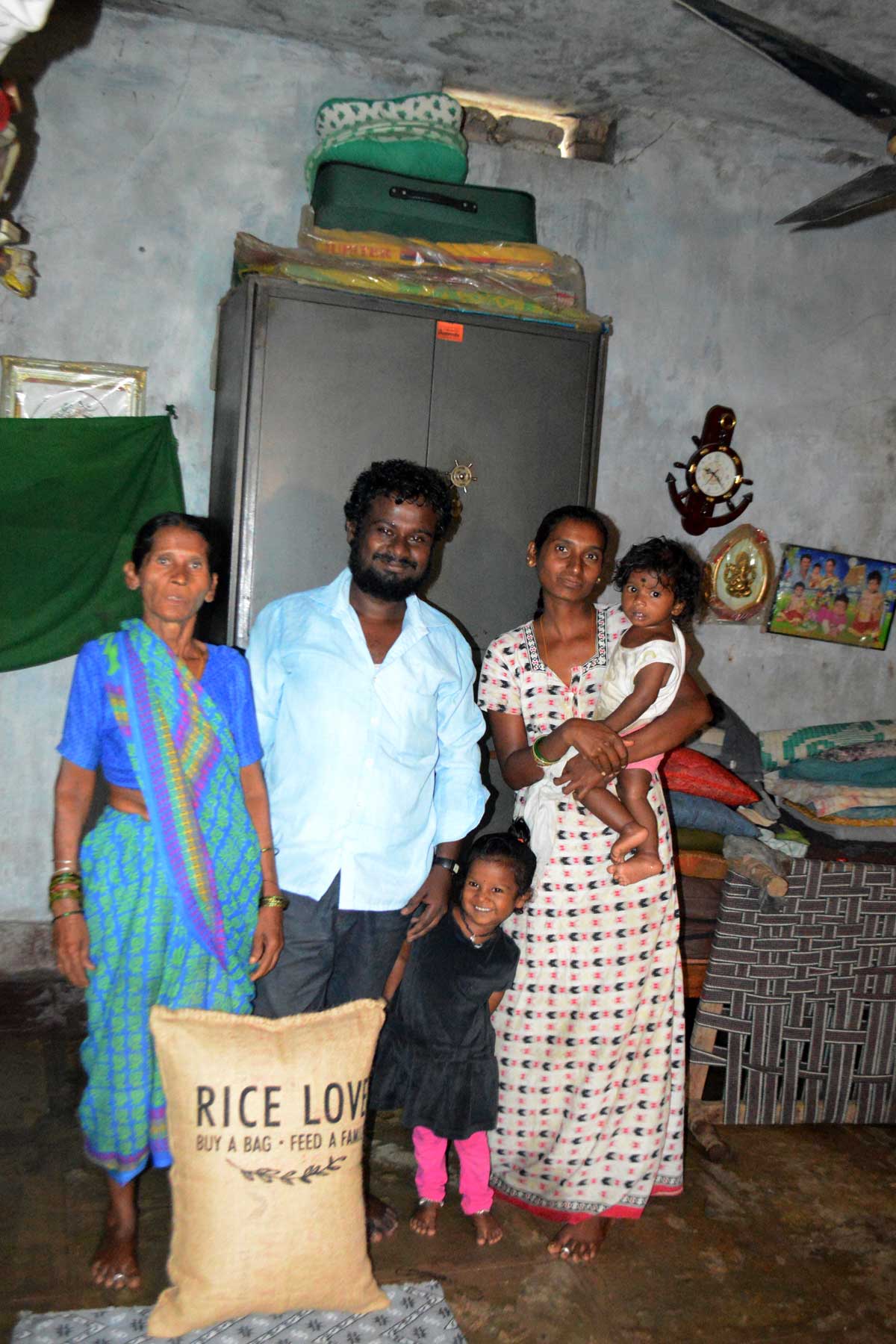 Odeakka Merugu Family #2103 - Rice Love