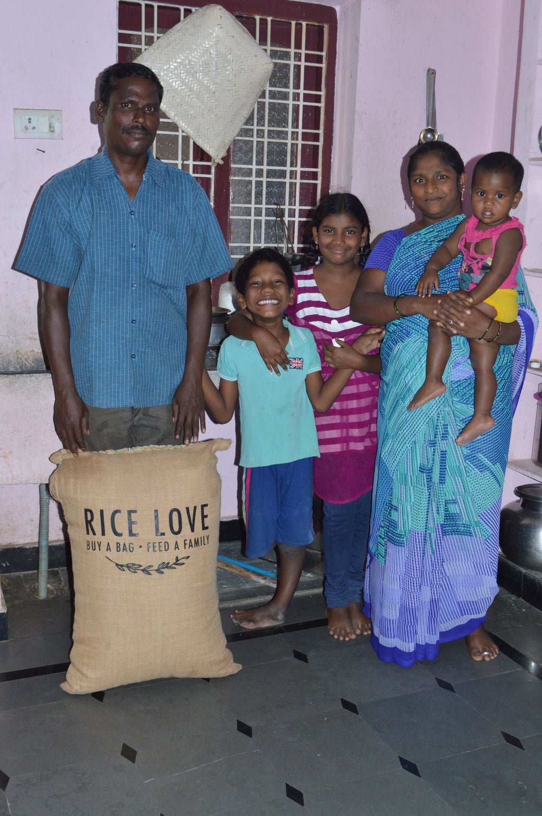 Paisa Vijay Family #847 - Rice Love