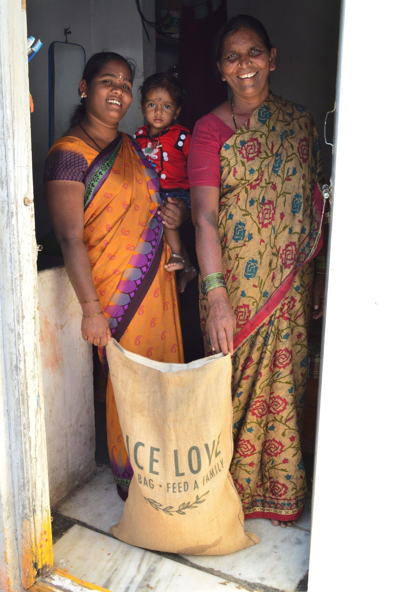 Pandikote Family #00128 - Rice Love