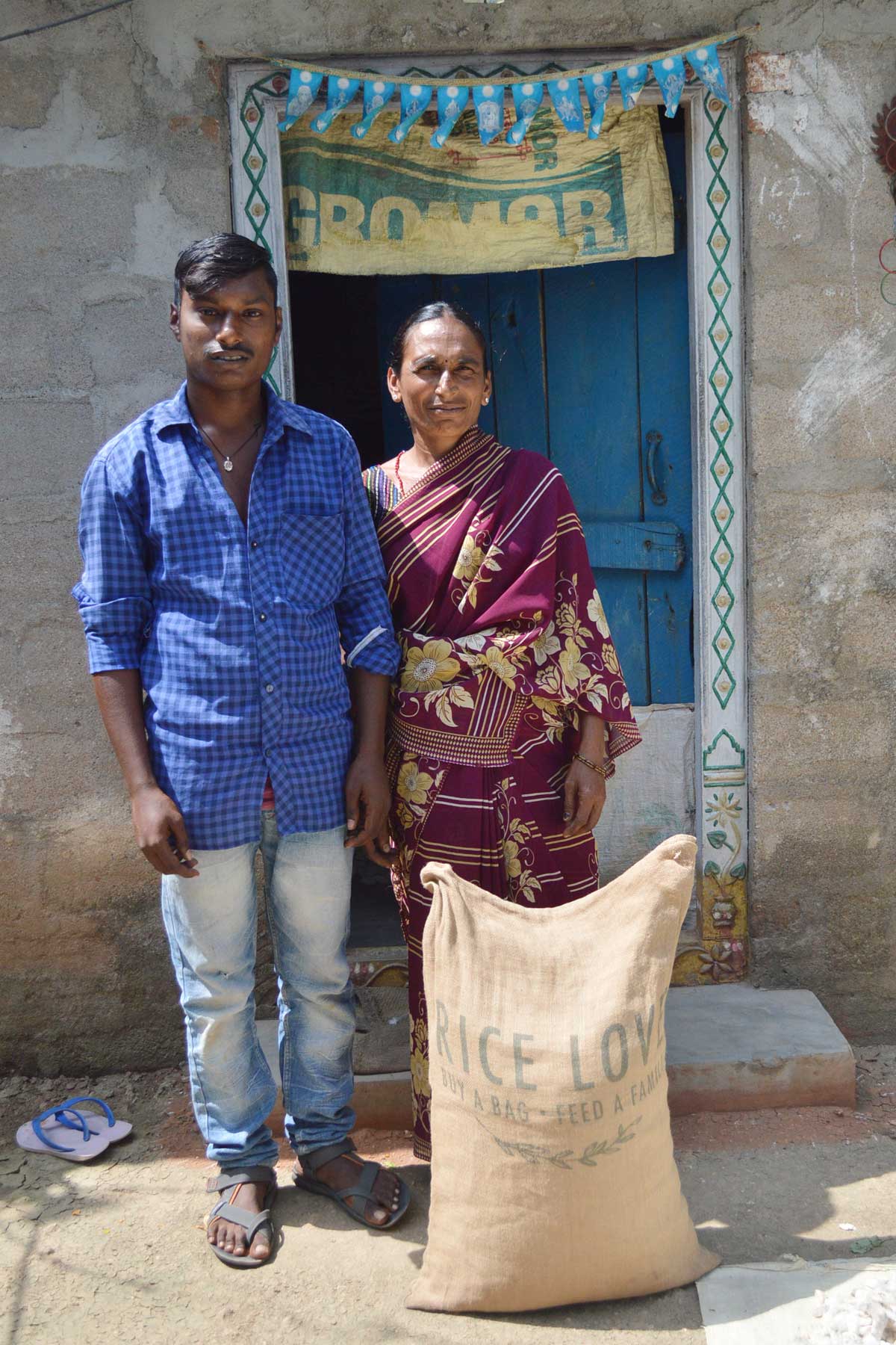 Pulla Sarojana Family #379 - Rice Love