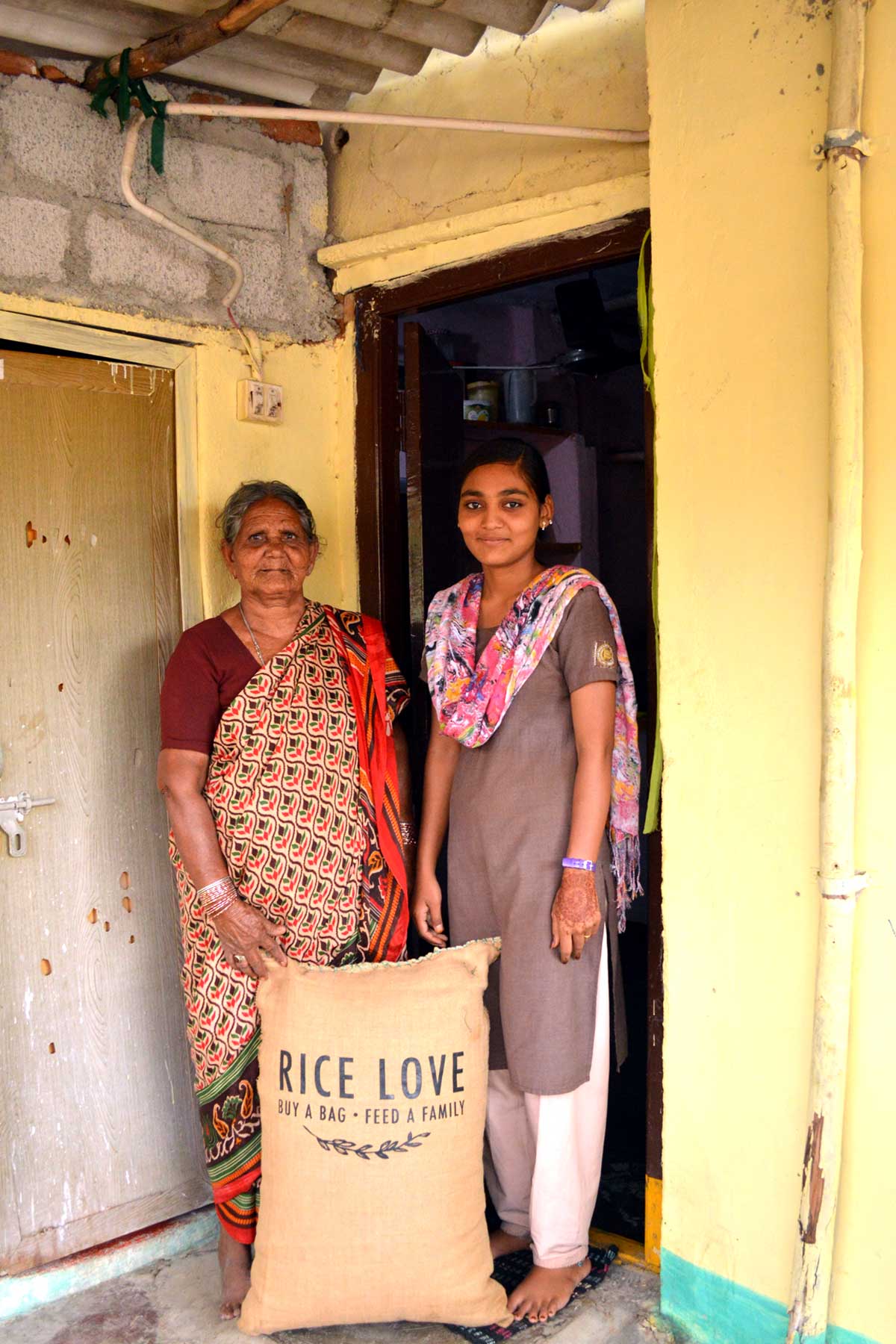 Sakina Bee Family #751 - Rice Love