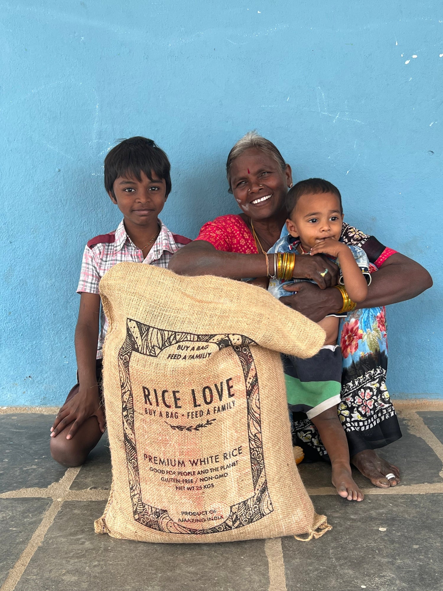 Sarojana Teppa Family #3280 - Rice Love