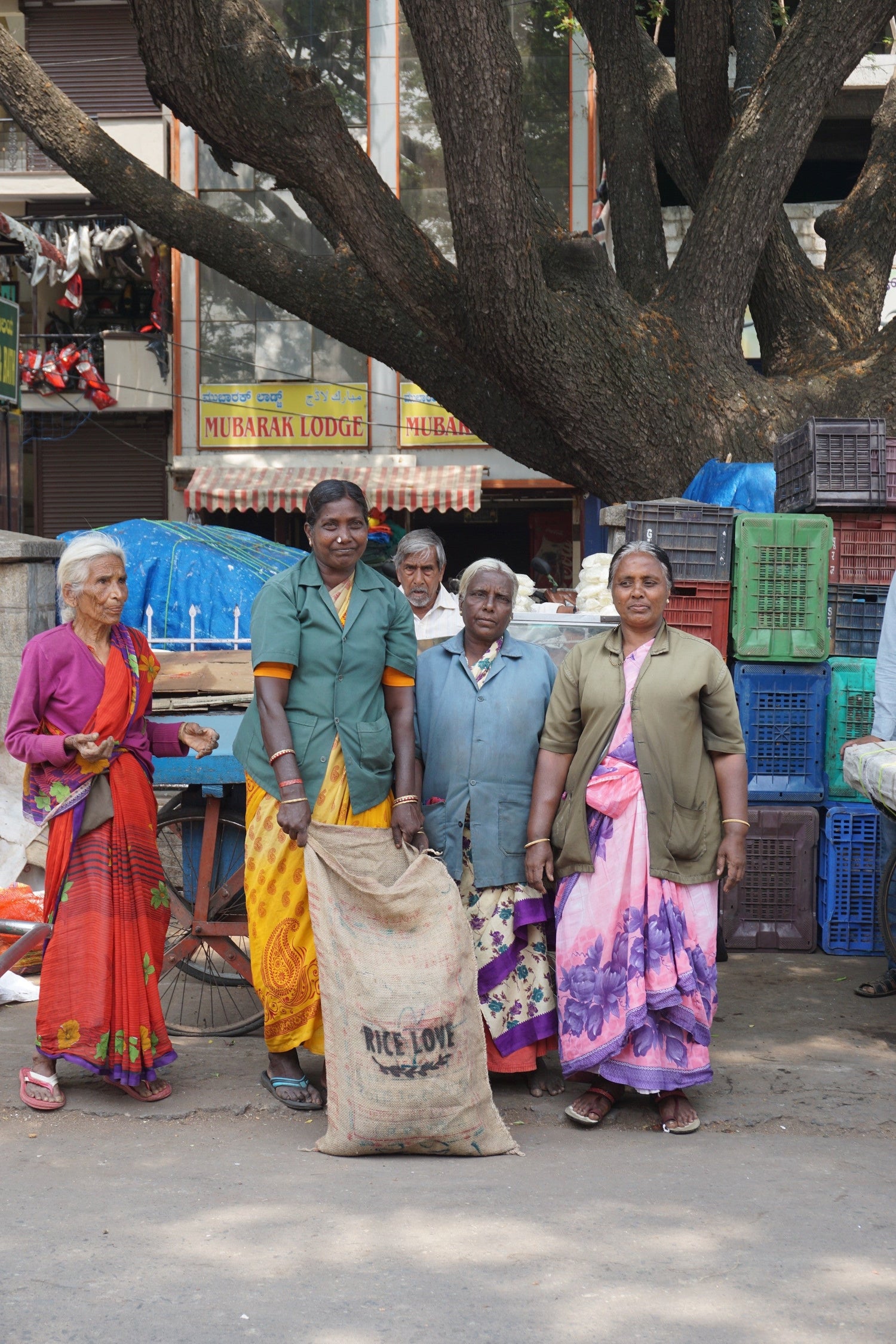 Three Sweepers at Vegetable Market #00186 - Rice Love